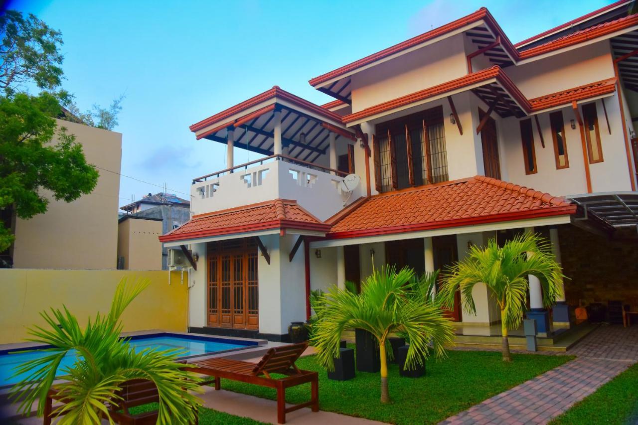 Grand Royal Villa Negombo Eksteriør bilde